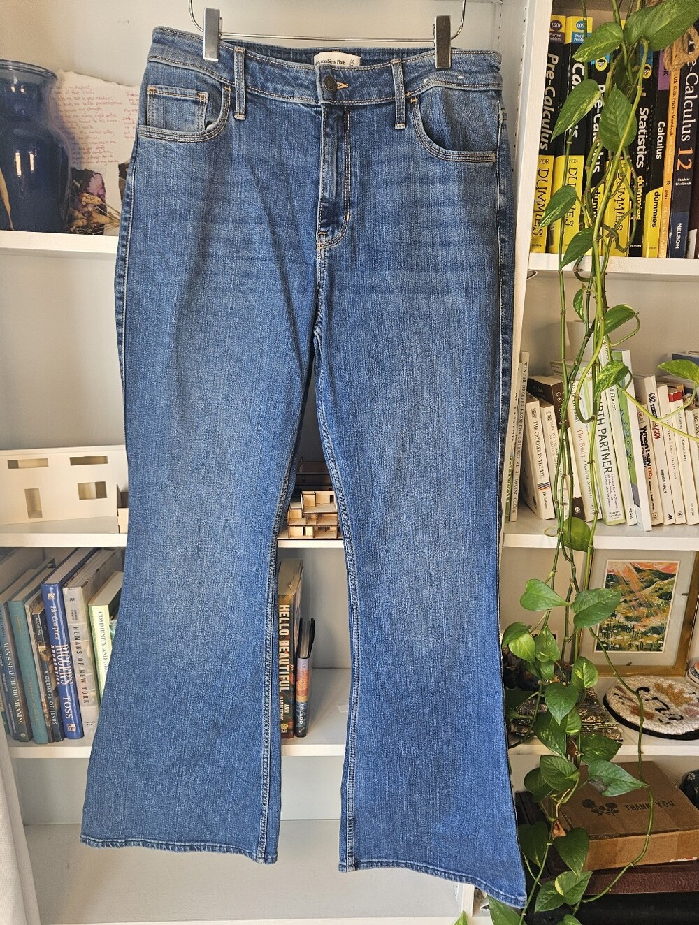 Abercrombie and Fitch Jeans The Flare Ultra High Rise Jeans Size 30 Fall Autumn
